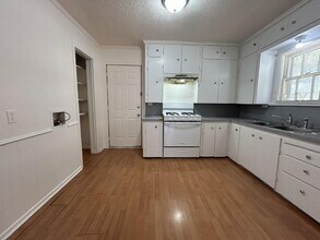 2211 26th St in Lubbock, TX - Building Photo - Building Photo