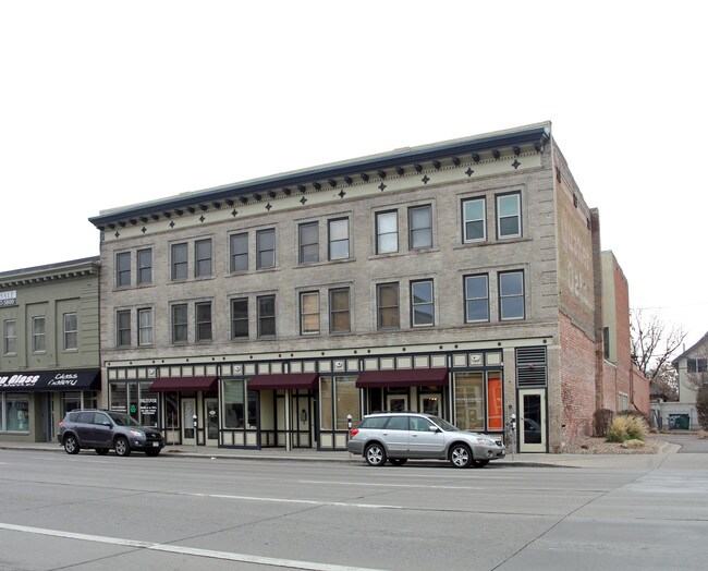 228-236 Broadway