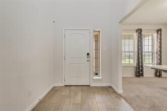9905 Wynndel Trl in Fort Worth, TX - Building Photo - Building Photo