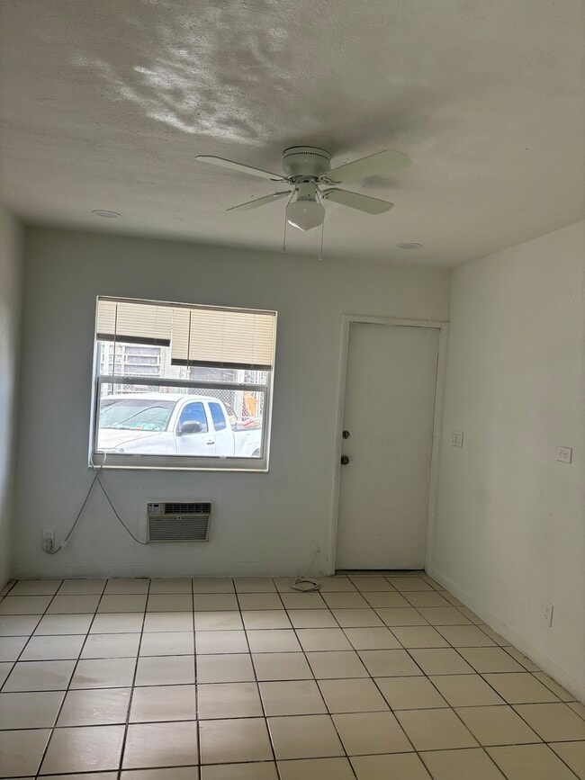 2041 Jackson St, Unit 1