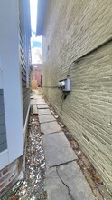 12 Davies Pl in Poughkeepsie, NY - Building Photo - Building Photo
