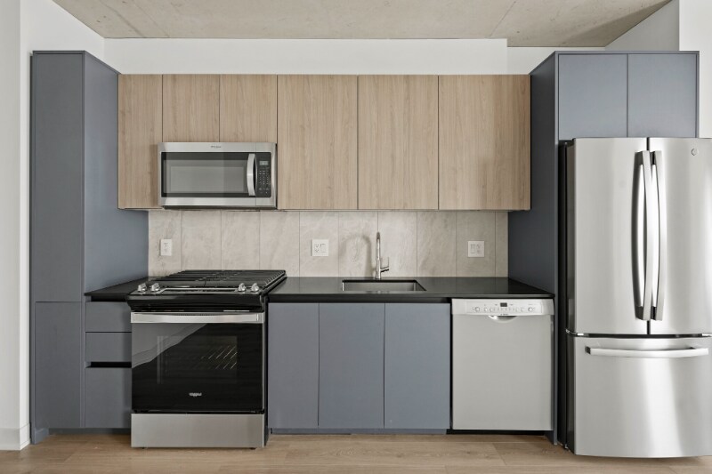 232 W Polk St in Chicago, IL - Building Photo