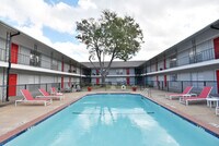 3 Corners West photo'