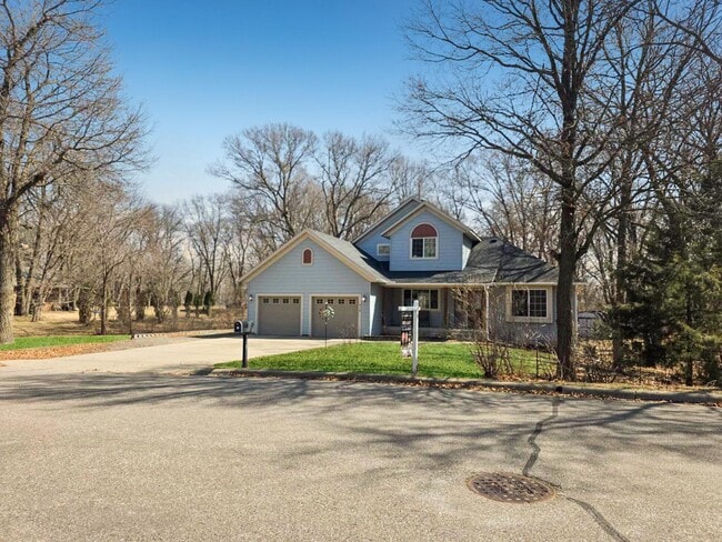 516 4th Ave NE in Sartell, MN - Building Photo - Building Photo