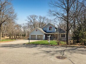 516 4th Ave NE in Sartell, MN - Building Photo - Building Photo