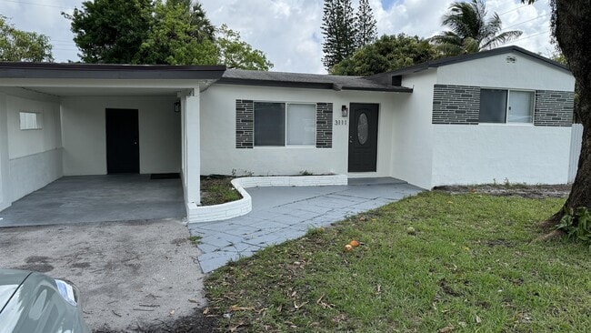 3111 NW 4th St in Fort Lauderdale, FL - Building Photo - Building Photo