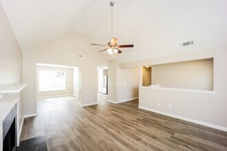 11776 Registry Blvd in Hampton, GA - Building Photo - Building Photo