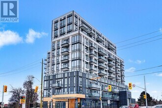 7439 Kingston Rd in Toronto, ON - Building Photo - Building Photo