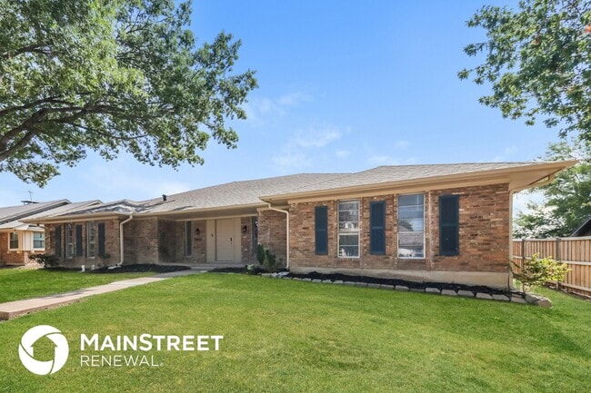 3405 Valley View Ln in Garland, TX - Building Photo - Building Photo