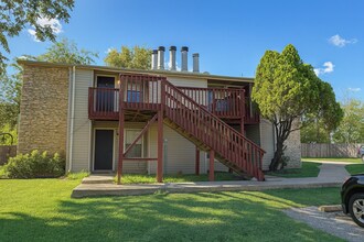 903 Taulbee Ln in Austin, TX - Building Photo - Building Photo