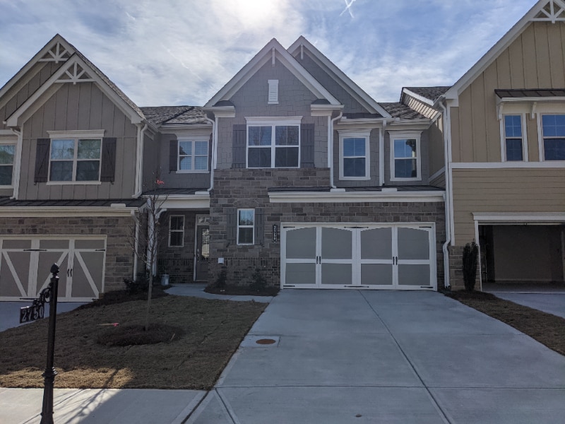 2750 Kimblewick Ct in Cumming, GA - Foto de edificio