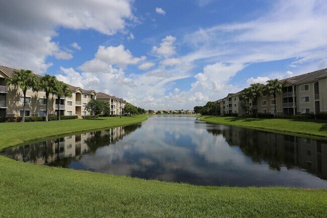 8965 Okeechobee Blvd, Unit 302 in West Palm Beach, FL - Building Photo - Building Photo
