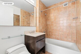 305 E 63rd St in New York, NY - Building Photo - Building Photo