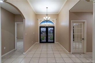 824 Pine Lake Cir in Brownsville, TX - Building Photo - Building Photo