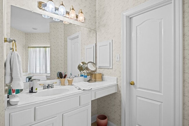 3202 Enclave Trail