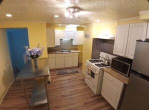 1508 Edith Blvd NE in Albuquerque, NM - Building Photo - Building Photo