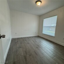 1582 Gretchen Ave S in Lehigh Acres, FL - Building Photo - Building Photo