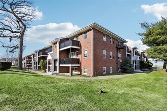 20 Francis Ave in Nyack, NY - Building Photo - Building Photo