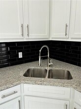 11 Clarence Dr in Edinburg, TX - Building Photo - Building Photo