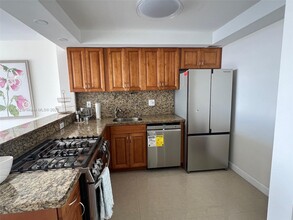 2030 S Ocean Dr, Unit 2102 in Hallandale Beach, FL - Building Photo - Building Photo