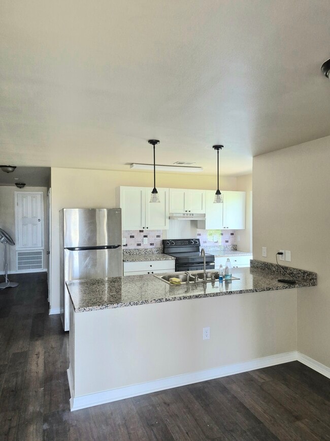 property at 4311 Dunham St