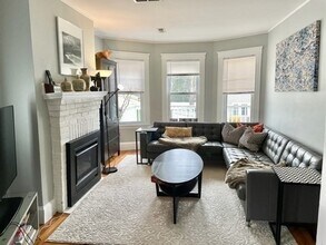 124 Jewett St in Newton, MA - Building Photo - Building Photo
