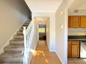 2334 Antiqua Ct in Reston, VA - Building Photo - Building Photo