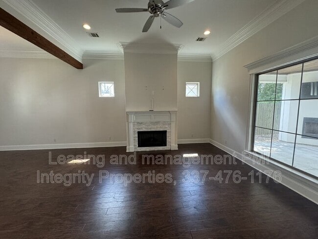 216 Golden Cypress Dr in Youngsville, LA - Building Photo - Building Photo