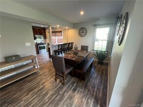 3603 Whispering Hills Dr in Chester, NY - Foto de edificio - Building Photo