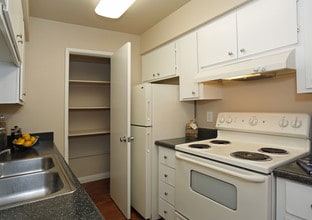Sorrento Apartments in Mesa, AZ - Foto de edificio - Interior Photo