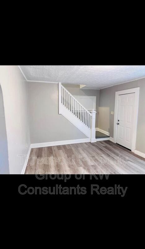 1589 Cordell Ave in Columbus, OH - Building Photo - Building Photo