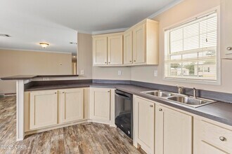 5102 E 12th St in Panama City, FL - Building Photo - Building Photo
