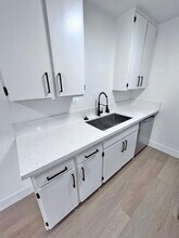 5307 Sepulveda Blvd in Los Angeles, CA - Building Photo - Building Photo
