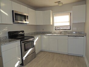 6961 Candlewood Dr in Fayetteville, NC - Building Photo - Building Photo