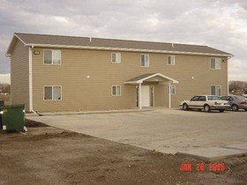 1114 Cornell St in Vermillion, SD - Foto de edificio