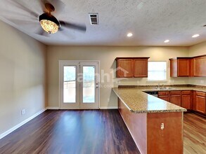 1160 Shire Dr in Antioch, TN - Building Photo - Building Photo