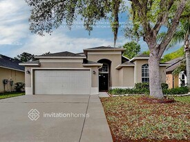 1327 Crimson Clover Ln in Zephyrhills, FL - Building Photo