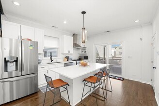 1516 W Nelson St in Chicago, IL - Building Photo - Building Photo