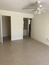 105 SE 44th Terrace in Cape Coral, FL - Building Photo - Building Photo