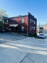 4002 Eastern Ave, Unit 1 in Cincinnati, OH - Building Photo - Building Photo