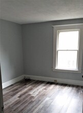 611 Colton Ave, Unit Newark 4 bedroom in Newark, NY - Building Photo - Building Photo