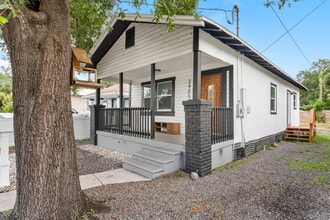 2218 E 20th Ave in Tampa, FL - Building Photo - Building Photo