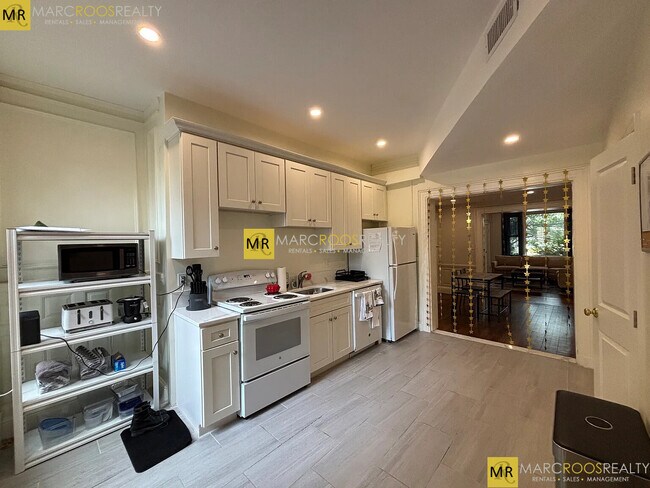 property at 1712 Beacon St