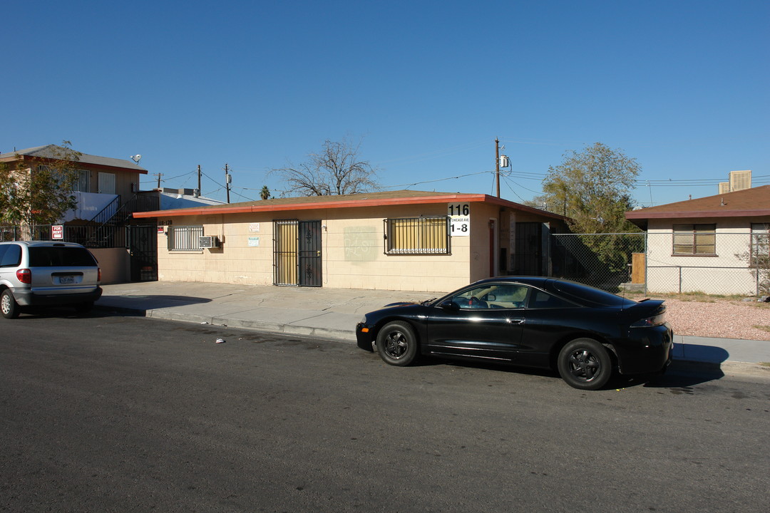 116 W Chicago Ave in Las Vegas, NV - Building Photo