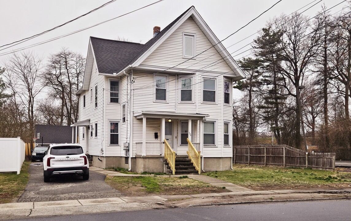 155 Beardsley Ave in Stratford, CT - Foto de edificio