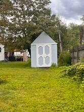 9609 Maplewood St in Angola, NY - Building Photo - Building Photo