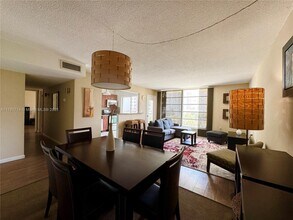1750 NE 115th St in Miami, FL - Building Photo - Building Photo