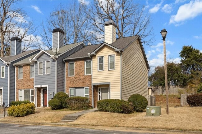 253 Triple Oaks Dr in Tucker, GA - Building Photo - Building Photo