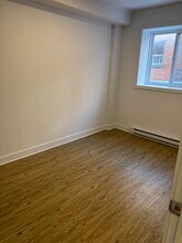 4820 De La Côte-Sainte-Catherine Ch in Montréal, QC - Building Photo - Building Photo