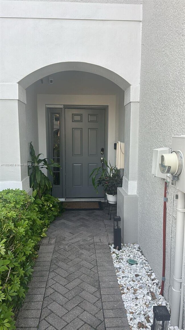 16262 Ravina Way in Naples, FL - Building Photo - Building Photo